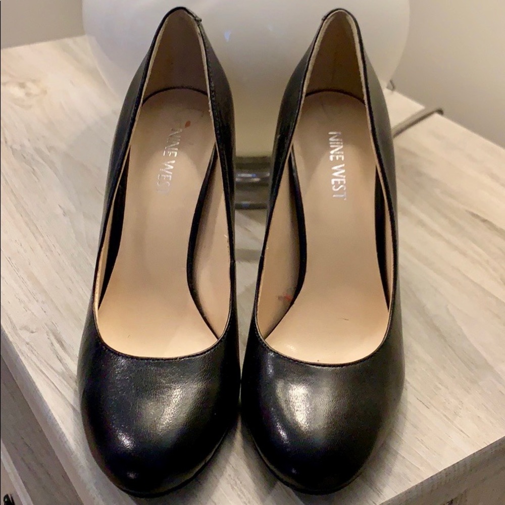 Nine West Black Pumps / Heels - Size 7